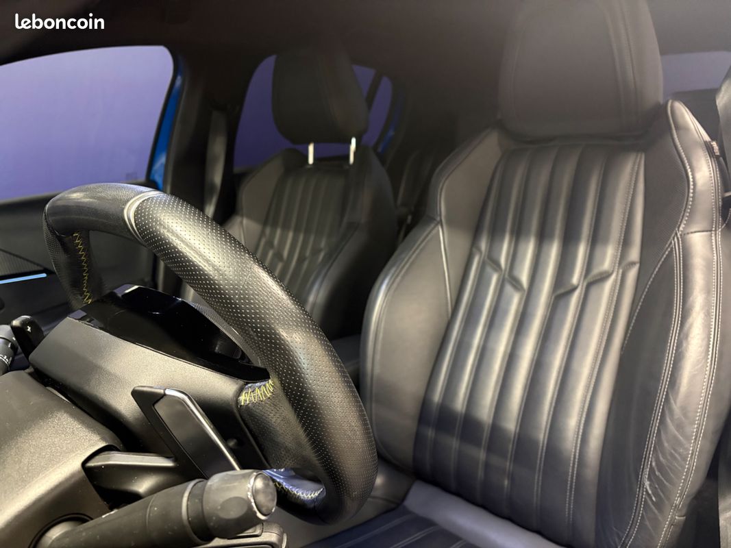 PEUGEOT 208 1.2 130ch GT - 2021 - CarPlay - Suivi complet - Boîte auto -Sièges électrique/Chauffant/Massant (image 13)