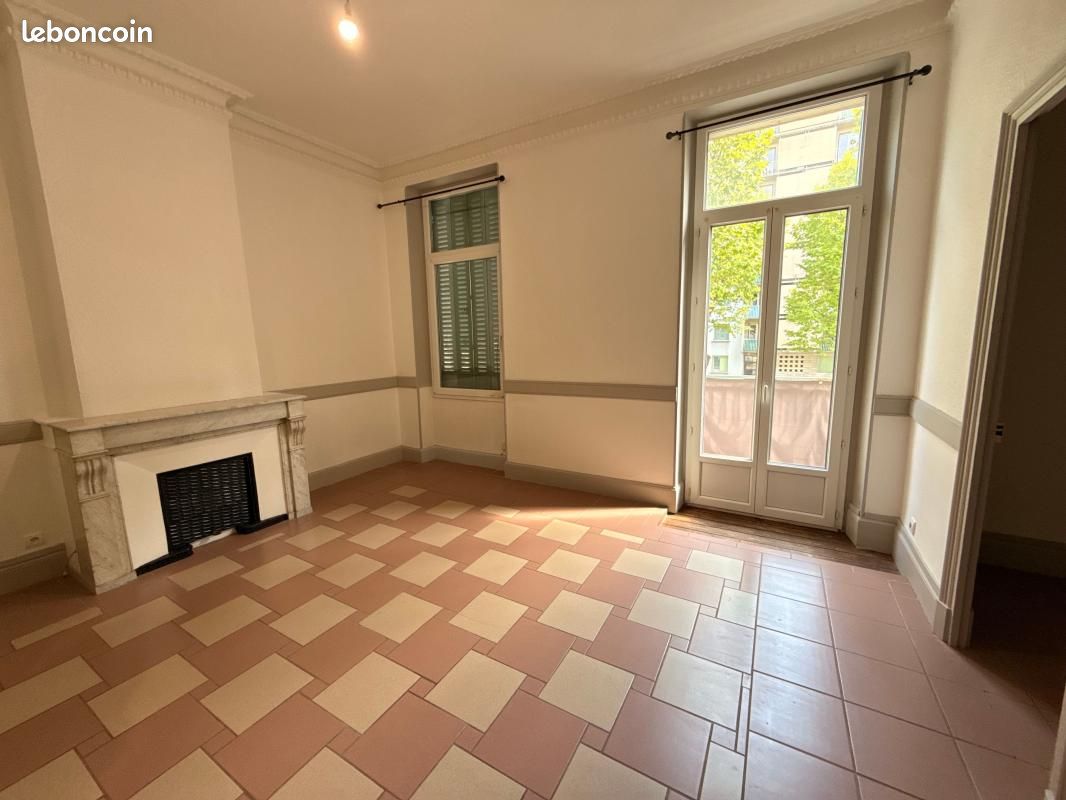 Appartement 3 pièces 64 m² · à Romans-sur-Isère · 64 m² · 650 €/mois