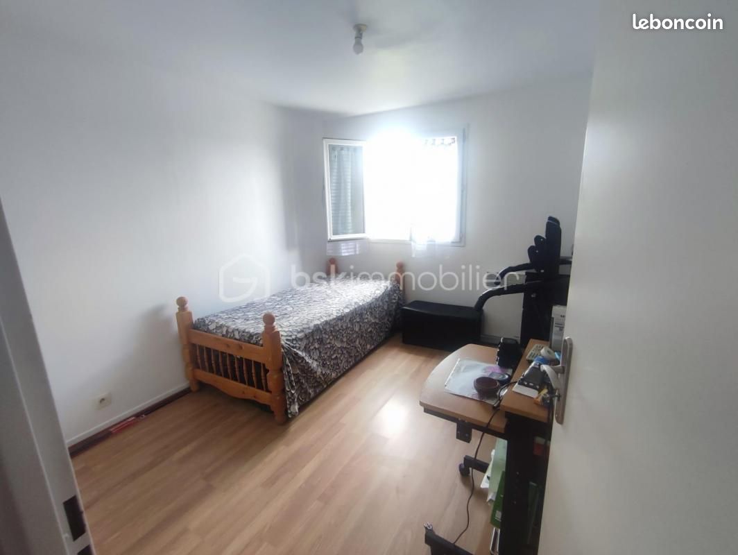 Appartement a louer neuilly-sur-marne - 4 pièce(s) - 71 m2 - Surfyn