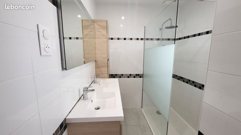Maison de ville 6 pièces 113 m² - Ruelle-sur-Touvre 16600 (image 2)