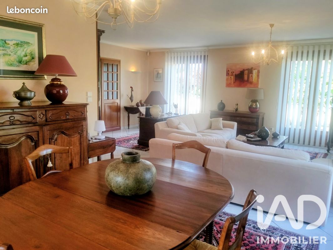 Maison 6 pièces 142 m² · à Montauban · 142 m² · 385 000 €