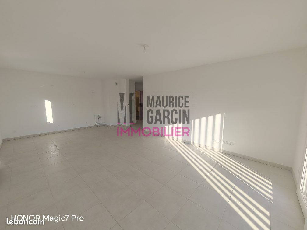 Appartement 3 pièces 66 m² · à Carpentras · 66 m² · 765 €/mois