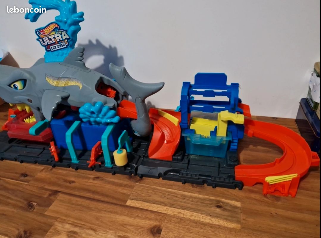 Hot Wheels station de lavage requin (image 3)