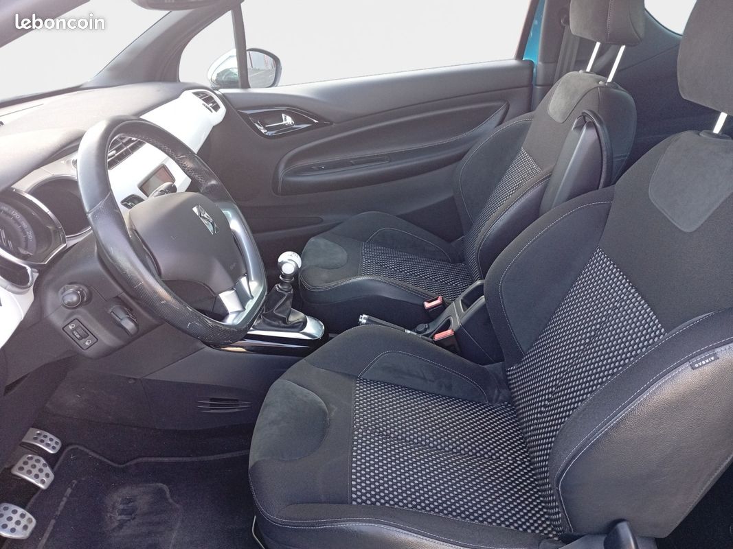 CITROEN DS3 HDi 110 FAP 109gr Sport Chic (image 12)