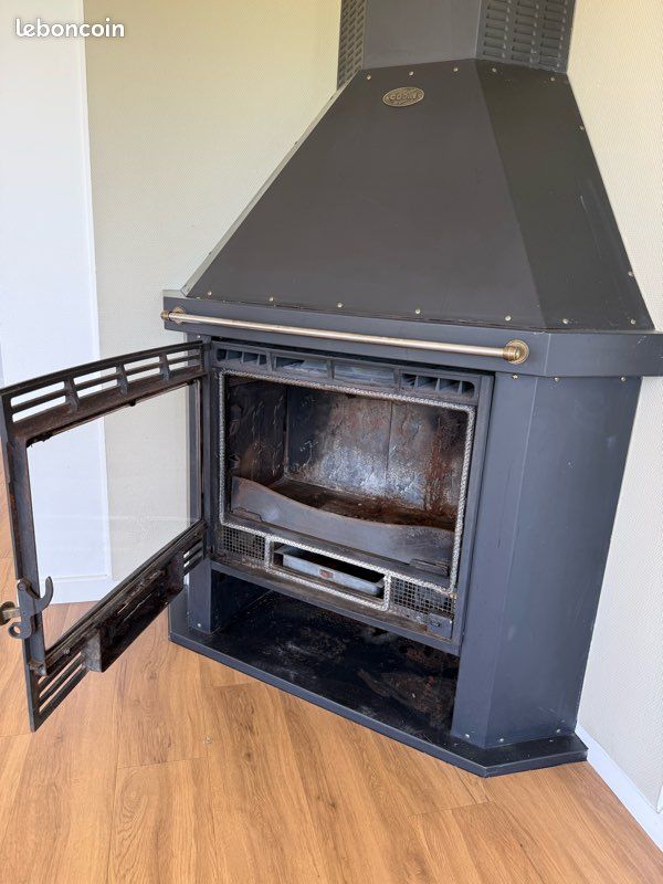 À vendre cheminée Godin (image 2)