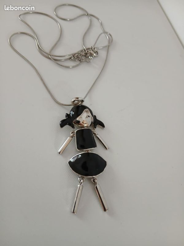 Joli sautoir petite fille articulée neuf N°1412 (image 1)