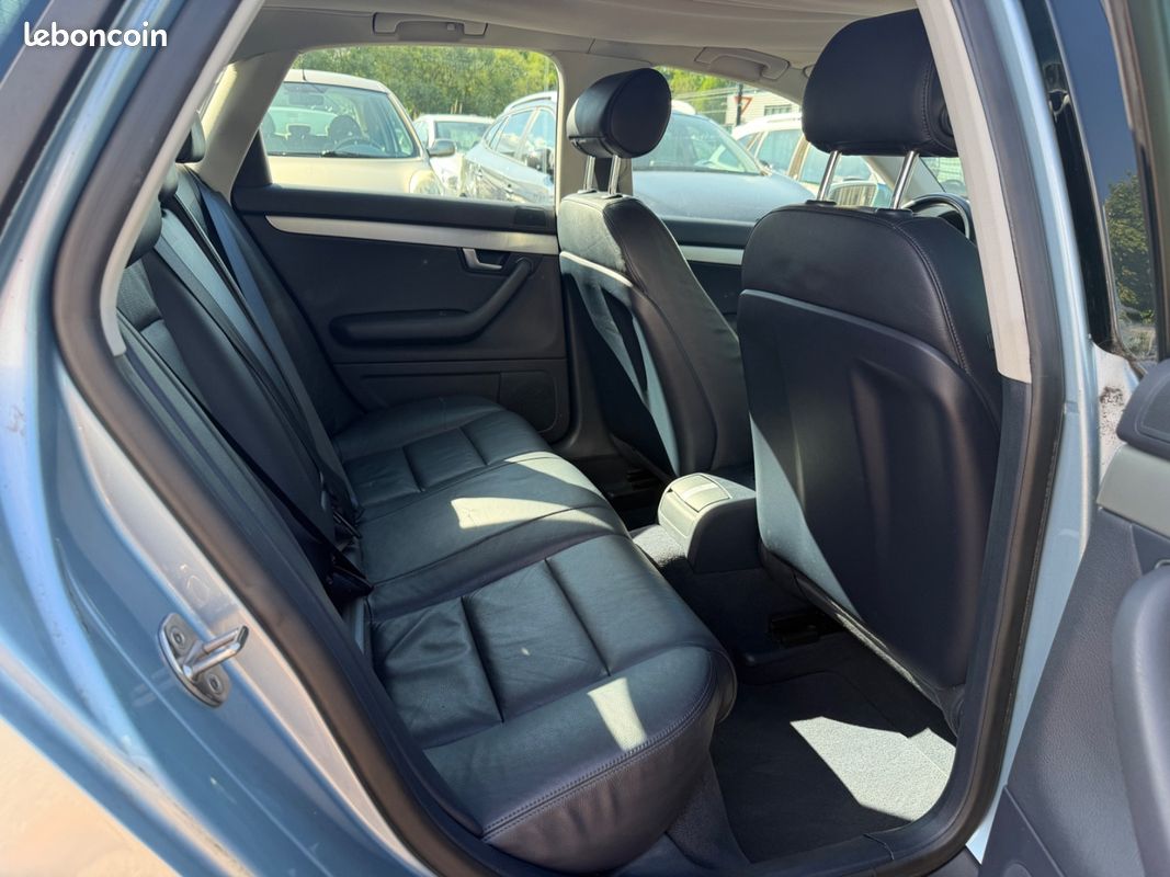 Audi A4 Berline 3.2 FSI 255 Quattro Ambition Tiptronic (image 7)