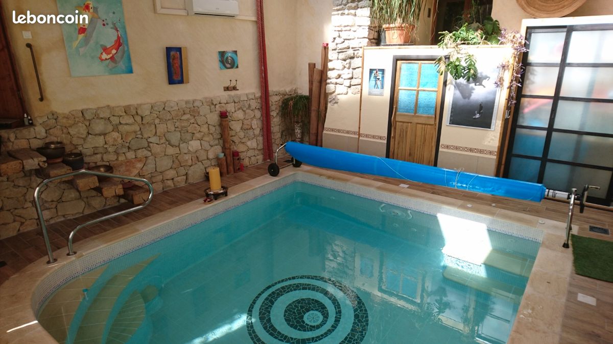 Maison 10 pièces 270 m² · à Forcalquier · 270 m² · 640 000 €