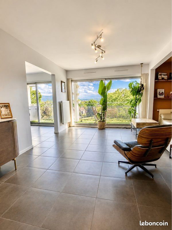 Appartement 3 pièces 84 m² à Prévessin-Moëns