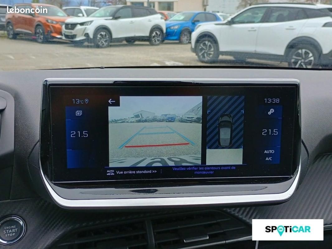 Peugeot 208 PureTech 100 S&S BVM6 Allure (image 16)