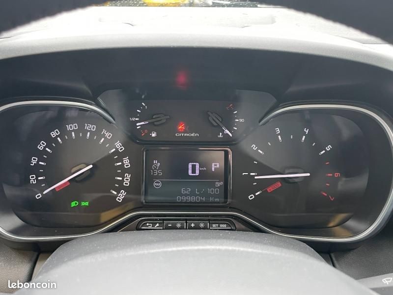 Citroen C3 Aircross BlueHDi 120ch S&S Feel Business EAT6 E6.d (image 16)