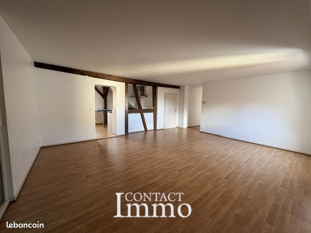 Appartement 5 pièces 106 m² · à Colmar · 106 m² · 990 €/mois