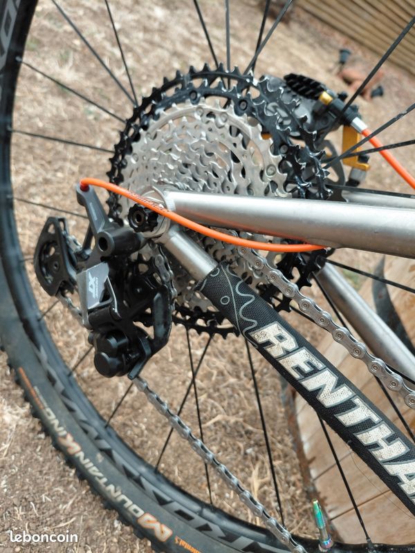VTT Leon titane (image 5)