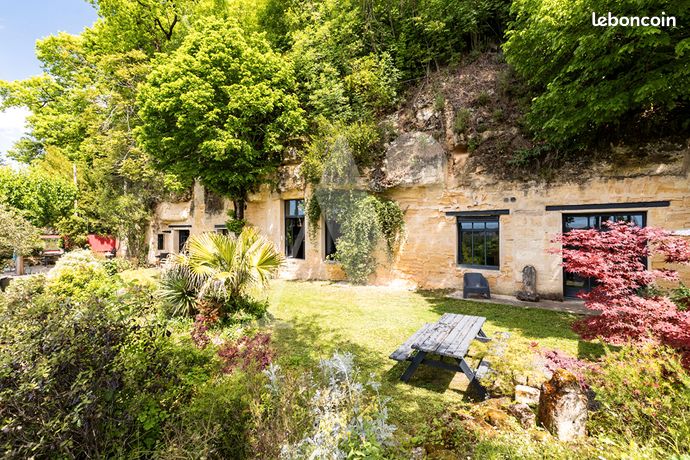 Maison 7 pièces 298 m²
