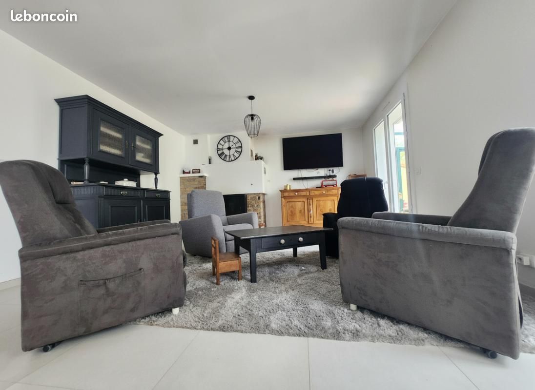 Maison 7 pièces 124 m² · à Saint-Léger-sous-Cholet · 124 m² · 253 000 €