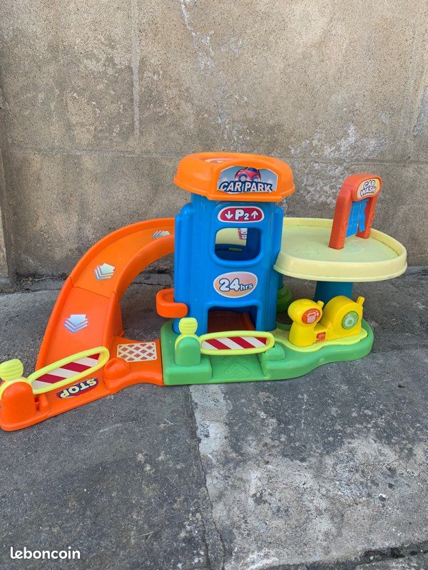 Circuit voiture garage (image 1)