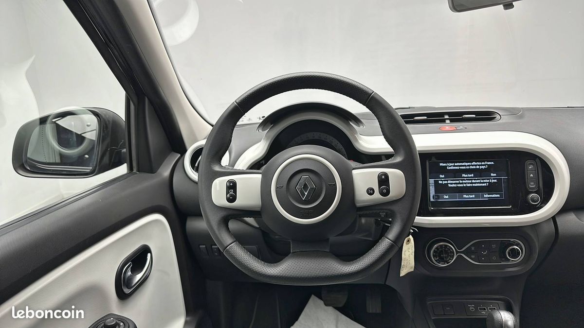 Renault twingo iii e tech techno (image 20)