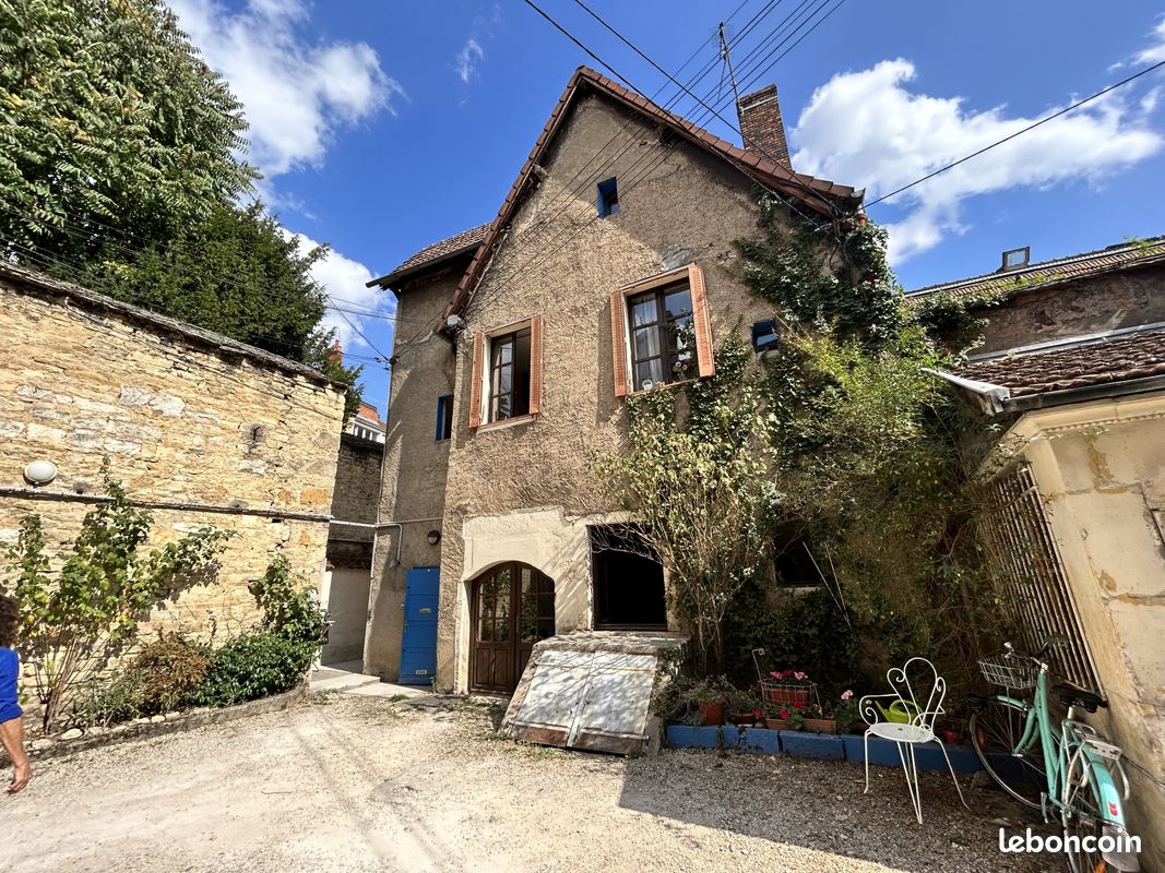 Appartement 4 pièces 126 m² · à Dijon · 126 m² · 369 000 €
