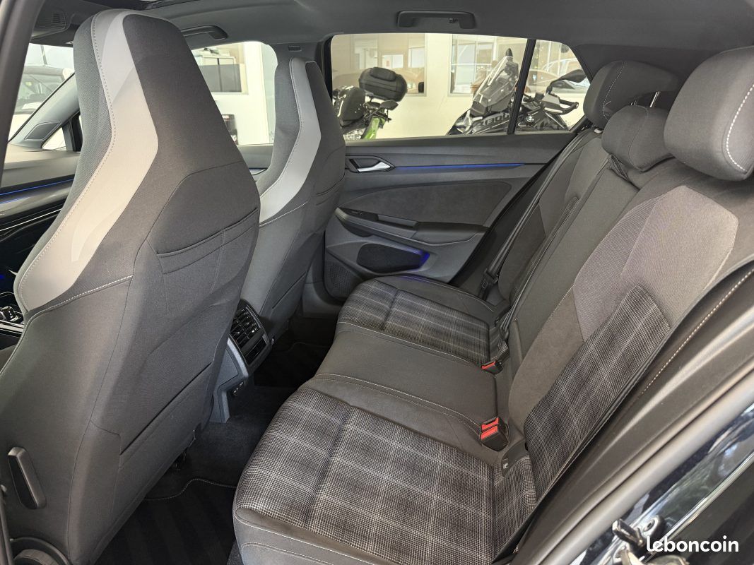 Volkswagen golf 8, 2.0 tdi 200 ch gtd dsg7 2023 (image 11)