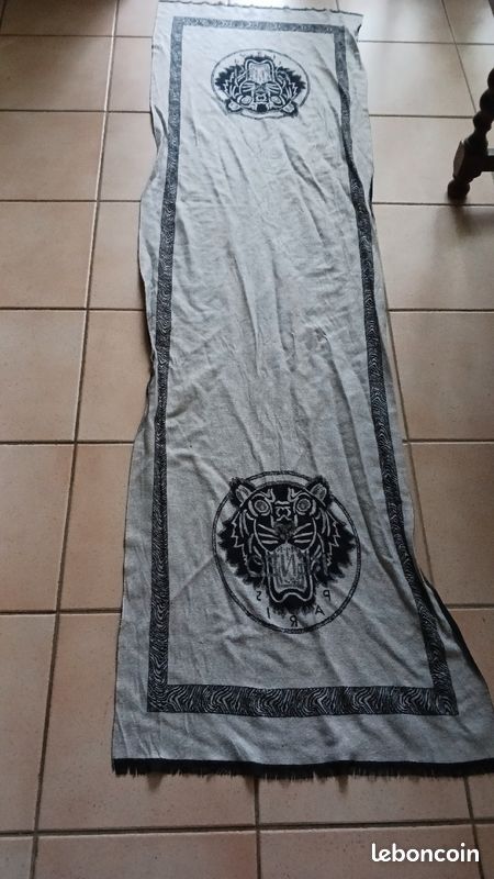 Écharpe réversible Kenzo (image 2)
