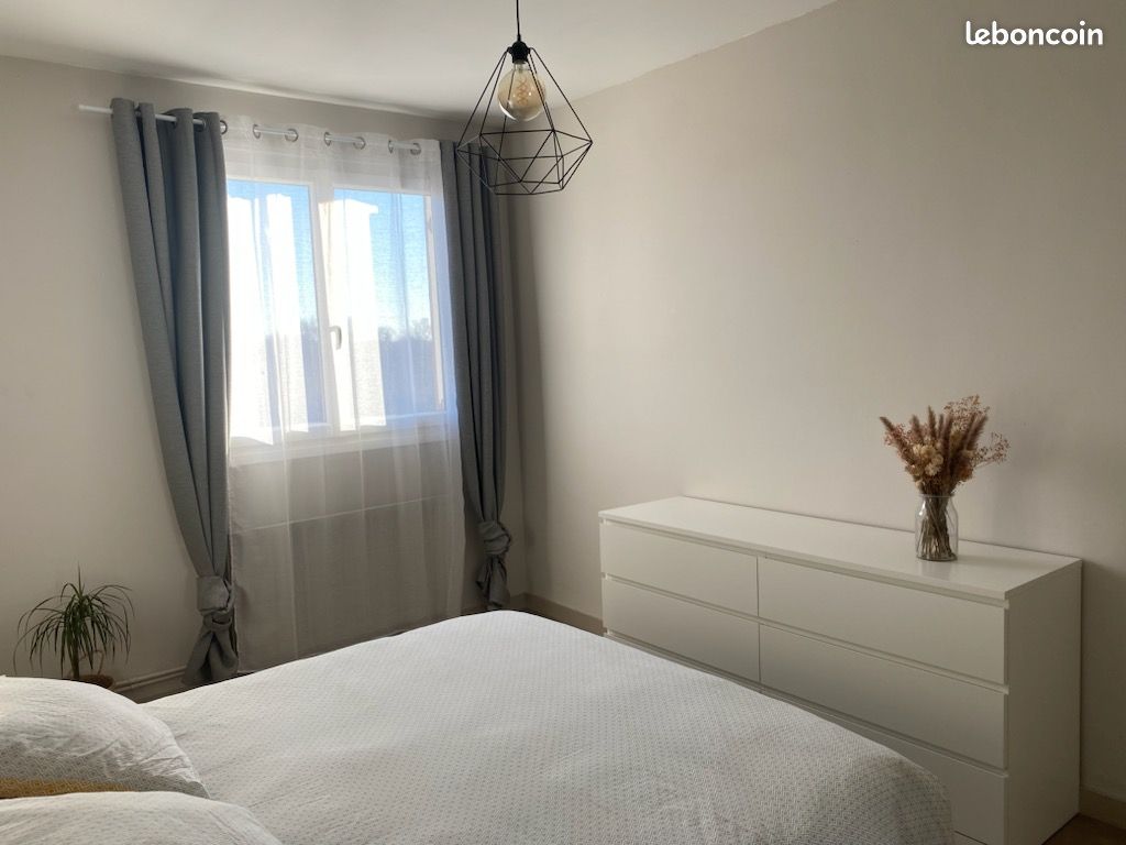 Parking 2 pièces 52 m² · à Isle · 52 m² · 595 €