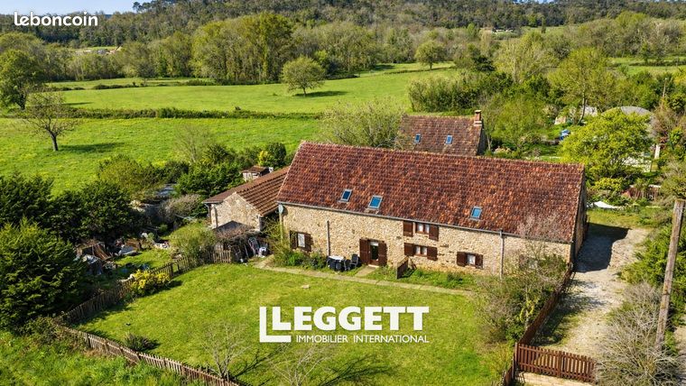 Maison 14 pièces 320 m²