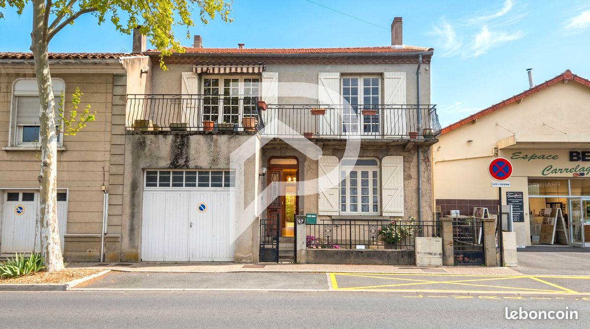Maison 6 pièces 146 m² · à Castres · 146 m² · 144 000 €
