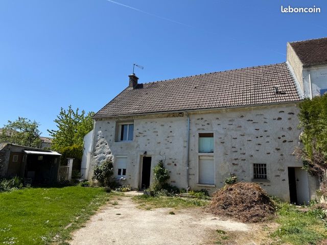 Maison 5 pièces 84 m² · à Saint-Rémy-de-la-Vanne · 84 m² · 118 000 €