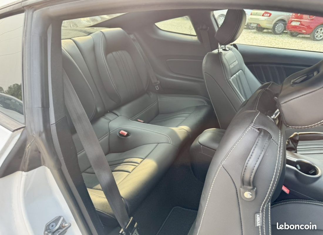 FORD MUSTANG 2.3 EcoBoost coupe 317ch (image 9)