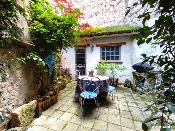 Château 8 pièces 143 m²