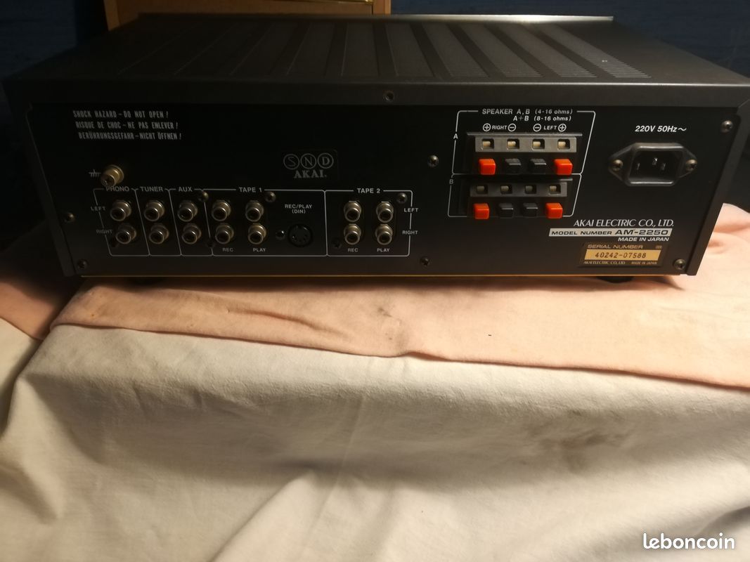 poignées De Rack Pour Akai 2450 Ampli Tuner / Vintage Handle