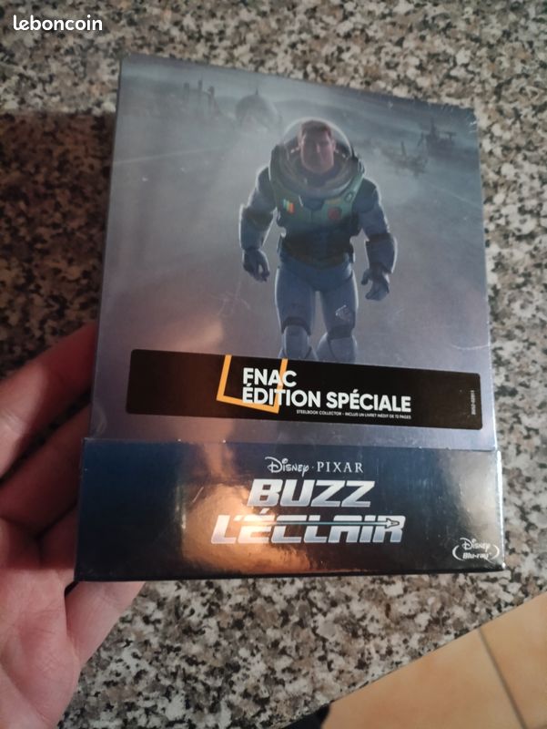 Buzz l'éclair - steelbook spécial Fnac blu ray (image 1)
