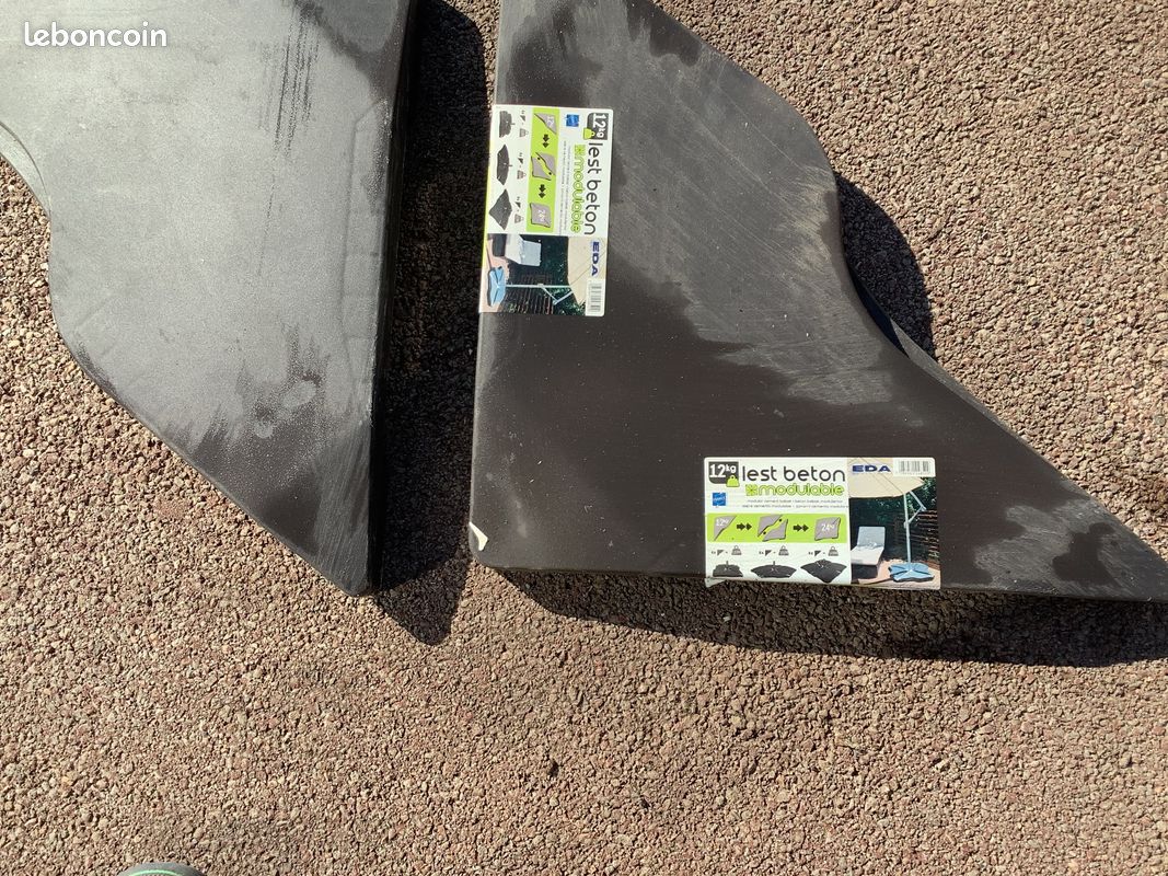 Dalle béton pour parasol (image 1)