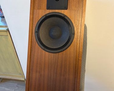 Enceintes Cabasse brick 500. Vendues 150€ la paire. VENDUES