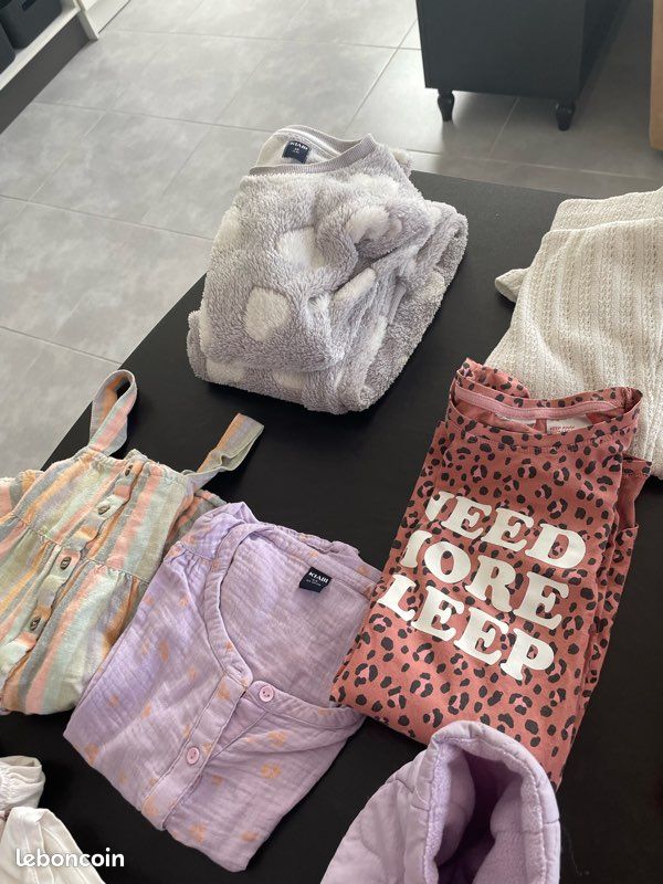 Lot vêtements fille 6 ans (image 8)