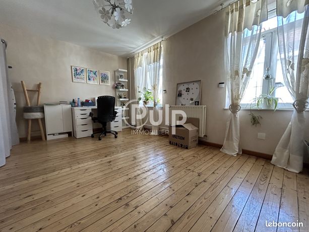 Maison 9 pièces 120 m²