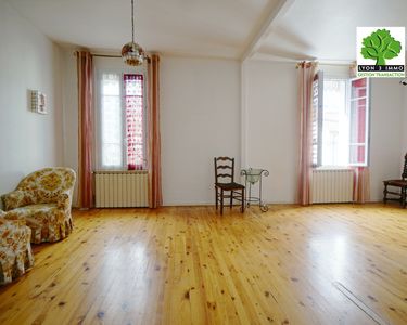 Maison 599 000 € - 195 m²