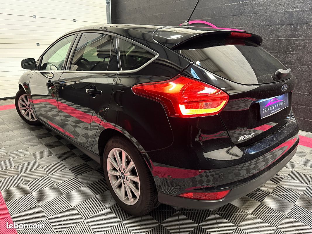 FORD FOCUS 1.0 EcoBoost 125ch Titanium (image 7)