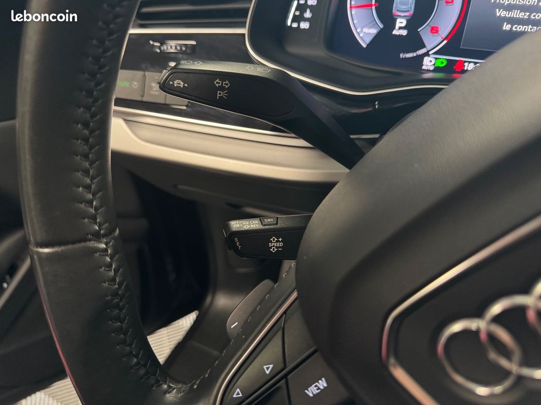 AUDI Q8 Q8 45 TDI 231 Tiptronic 8 Quattro / CarPlay / Caméra de recul / Sièges éléctriques (image 13)