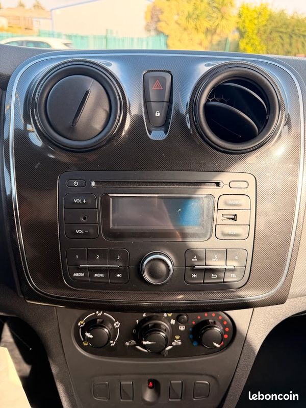 Dacia logan 1.5 dci ambiance (image 9)