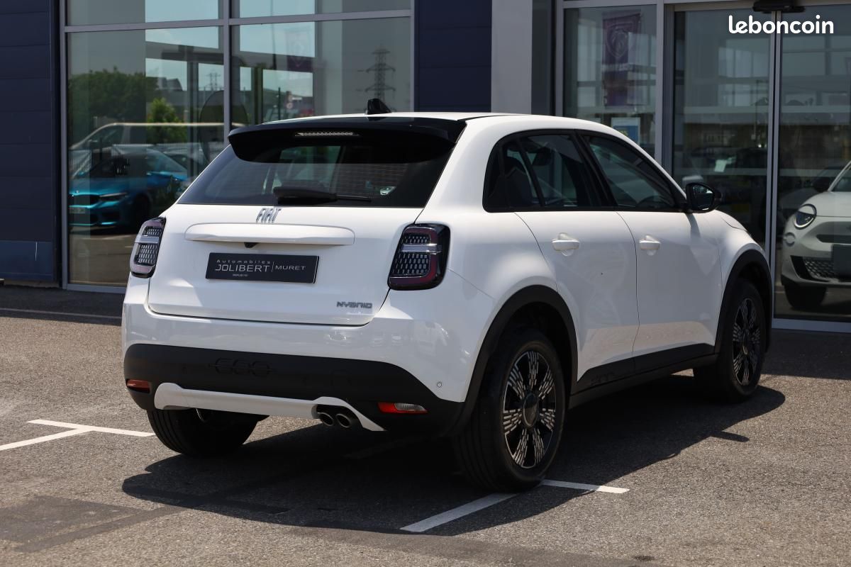 Fiat 600 1.2 Hybrid Turbo, 145ch, Pop, e-DCT6, Jantes alliage (image 6)