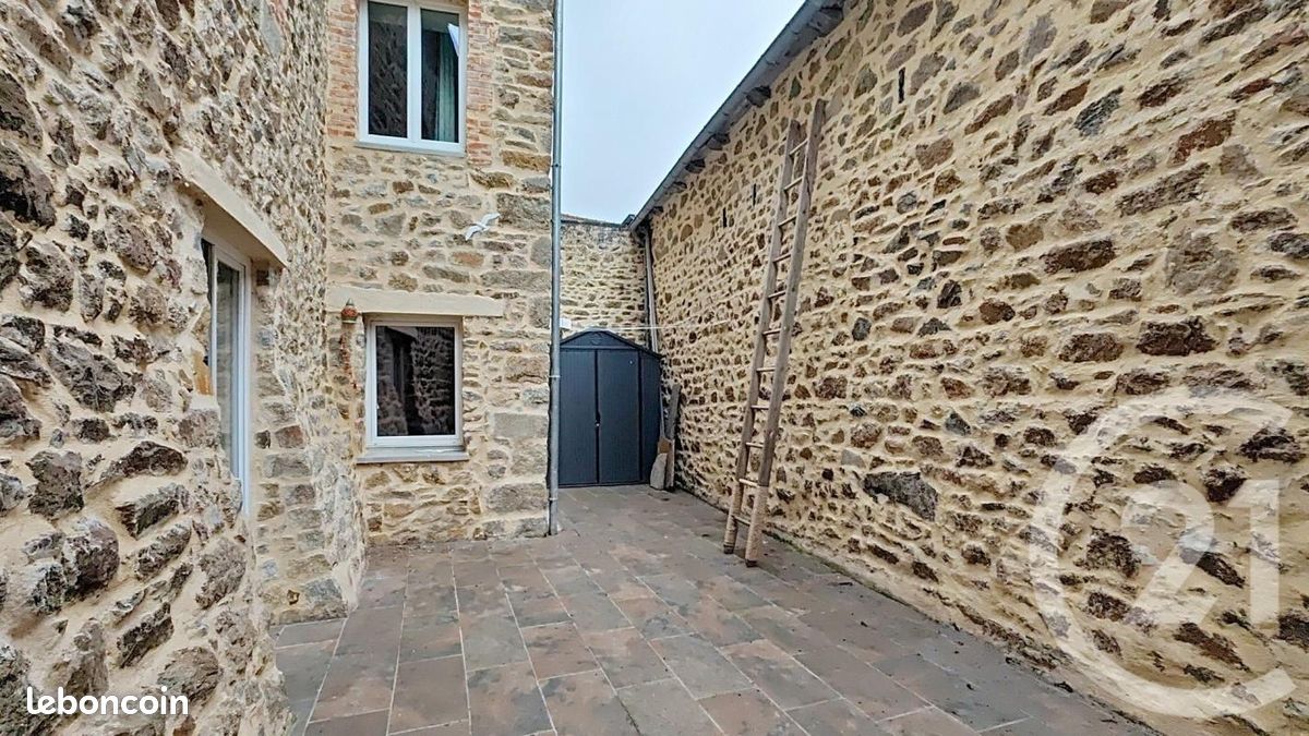 Maison 6 pièces 130 m² · à Châtelaudren-Plouagat · 130 m² · 243 000 €