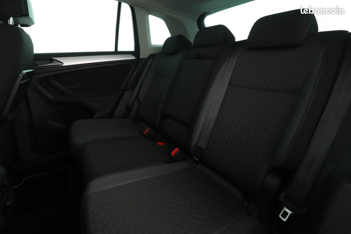 Volkswagen Tiguan 1.4 TSI ACT BlueMotion Tech Confortline BV6 150 ch (image 10)