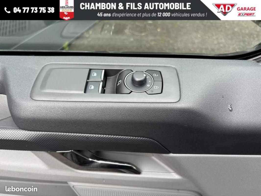 Ford Transit Custom FOURGON 320 L2H1 2.0 ECOBLUE 170 CH BVA8 LIMITED Prix: 35825 HT (image 23)