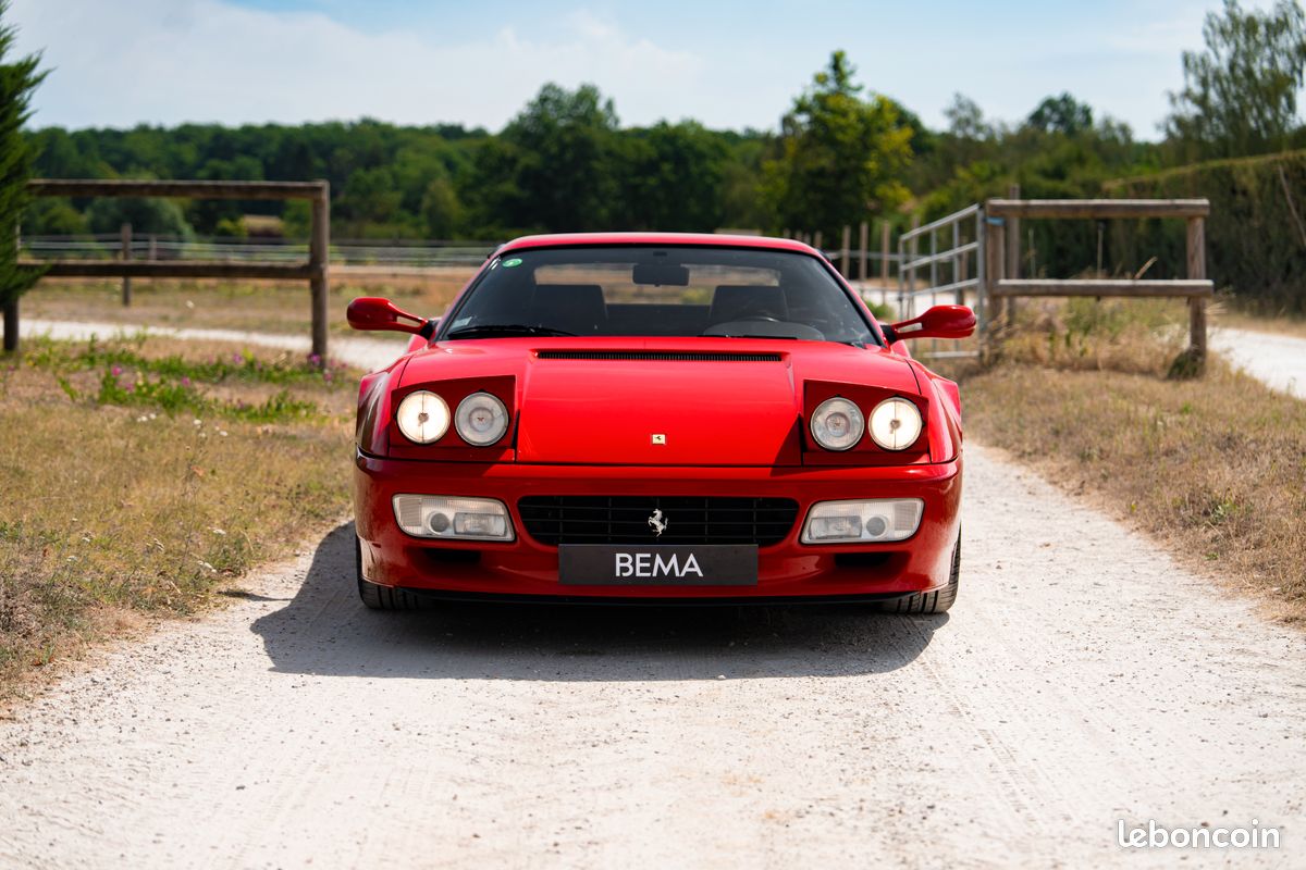 Ferrari 512 TR | Rosso Corsa | Intérieur Tout cuir Noir | Classiche | Première Peinture | À partir de 4250/mois (image 3)