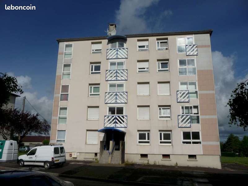 Appartement 4 pièces 77 m² · à Poligny · 77 m² · 639 €/mois
