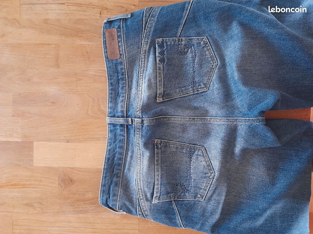 Jean (image 2)
