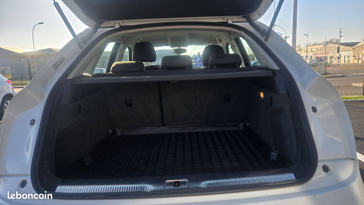 Audi Q3 2.0 TDI 140 Sport Design 2014 (image 11)