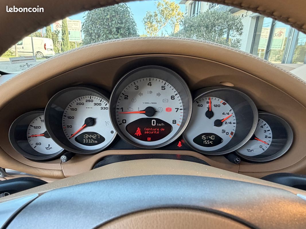 Porsche 911 997 carrera 4s - 3.8l 355cv - toit ouvrant - pack sport chrono (image 9)