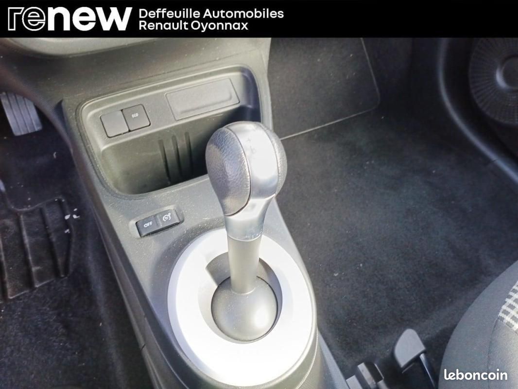Renault Twingo E-TECH ELECTRIQUE III Authentic (image 14)